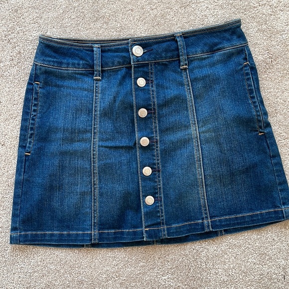 American Eagle Button Front Denim Skirt - Picture 4 of 5